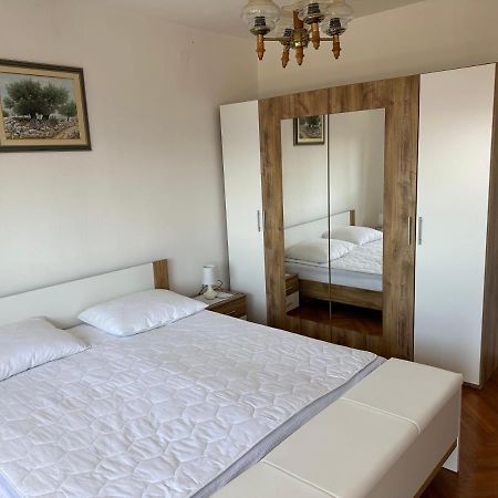 Spacious 2-Room Apartment With Beautiful Sea View Crikvenica Zewnętrze zdjęcie