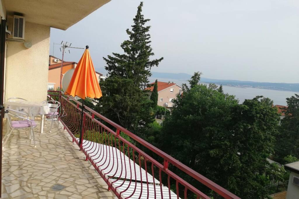Spacious 2-Room Apartment With Beautiful Sea View Crikvenica Zewnętrze zdjęcie